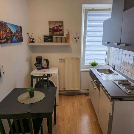 Praktische City Apartments Direkt Am Hauptbahnhof Neumünster Esterno foto