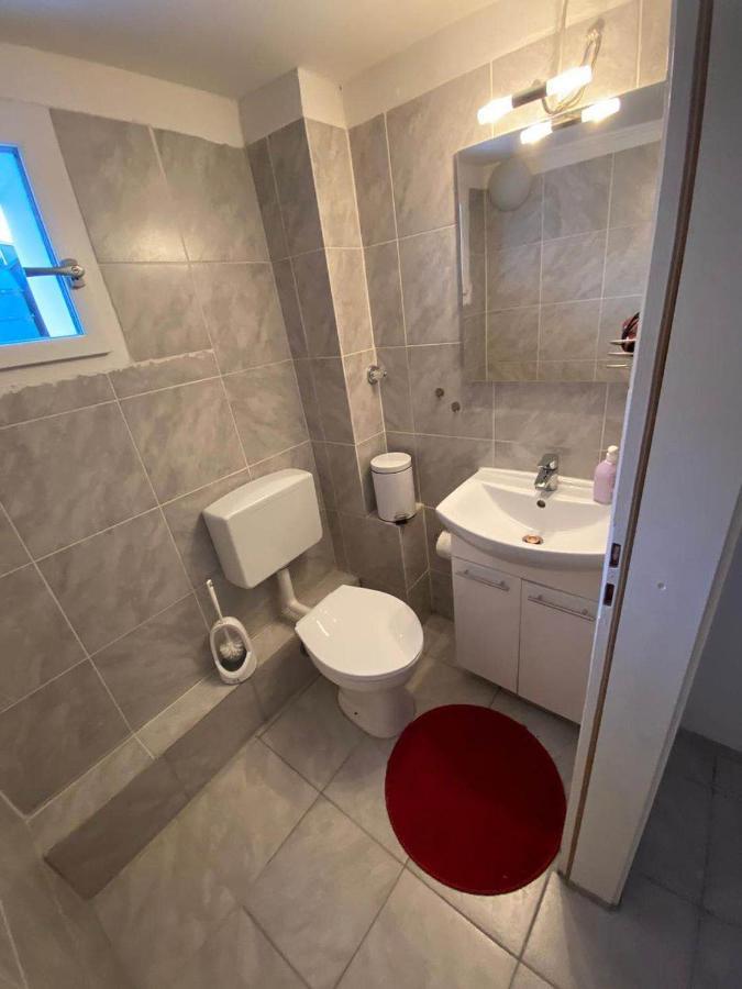 Praktische City Apartments Direkt Am Hauptbahnhof Neumünster Esterno foto