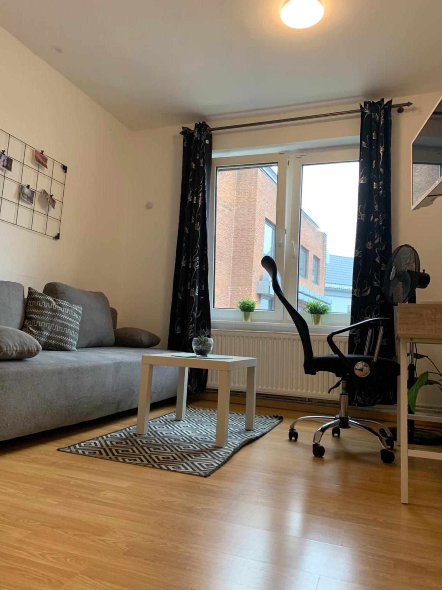 Praktische City Apartments Direkt Am Hauptbahnhof Neumünster Esterno foto