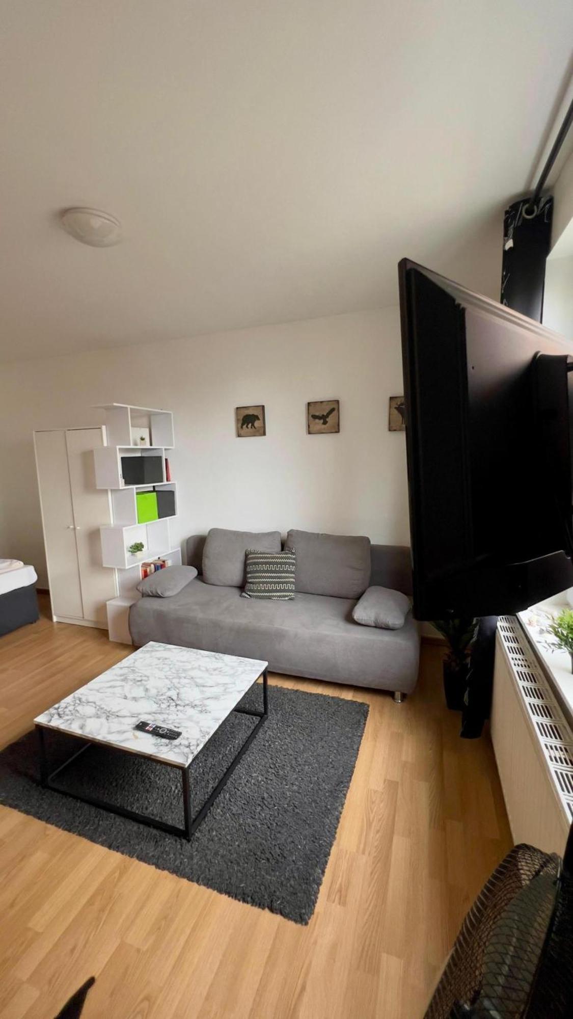 Praktische City Apartments Direkt Am Hauptbahnhof Neumünster Esterno foto