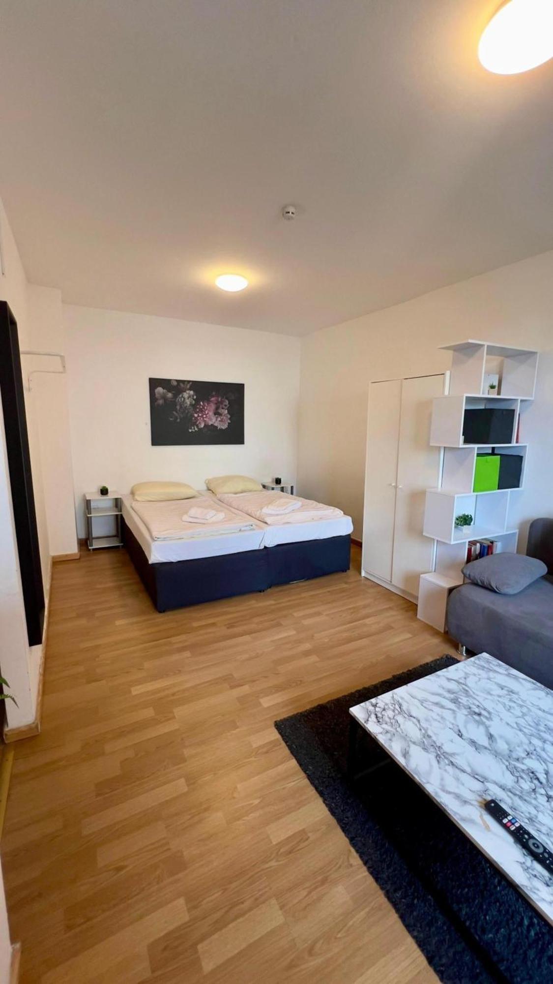 Praktische City Apartments Direkt Am Hauptbahnhof Neumünster Esterno foto